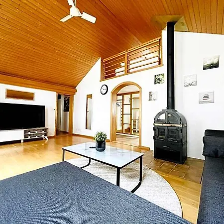 Einzigartige Schone Altbau- Im Zentrum St. Gallen