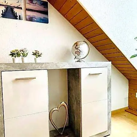 Lägenhet Einzigartige Schone Altbau- Im Zentrum *